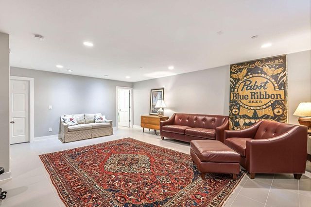 2309 E Stratford COURT, Shorewood, WI 53211