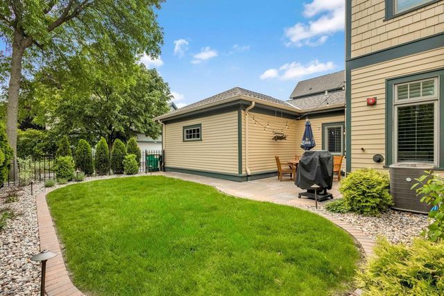 2309 E Stratford COURT, Shorewood, WI 53211