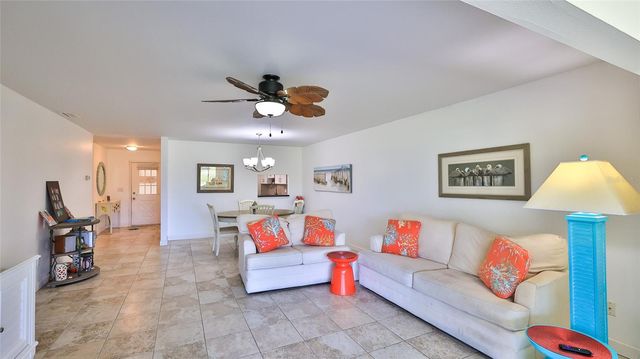 127 LAKE FAIRGREEN CIRCLE, New Smyrna Beach, FL 32168