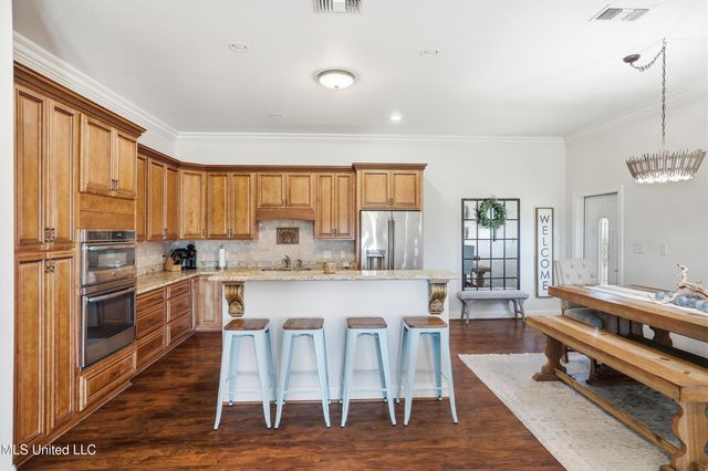 123 Helen Drive, Bay Saint Louis, MS 39520