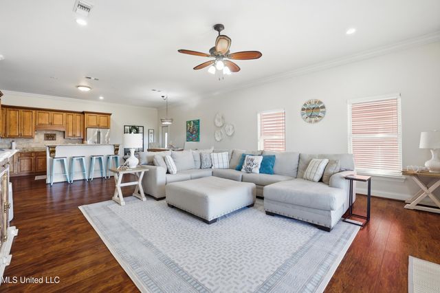 123 Helen Drive, Bay Saint Louis, MS 39520