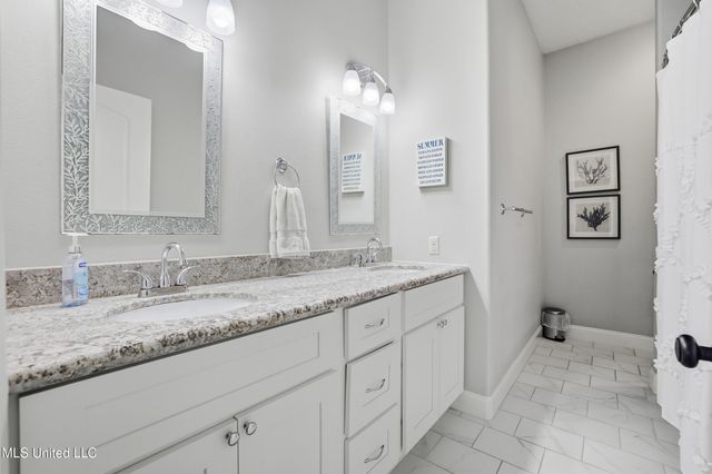 123 Helen Drive, Bay Saint Louis, MS 39520