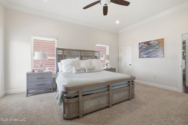 123 Helen Drive, Bay Saint Louis, MS 39520