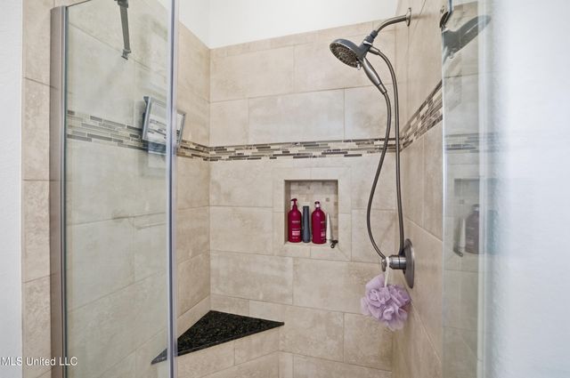 123 Helen Drive, Bay Saint Louis, MS 39520