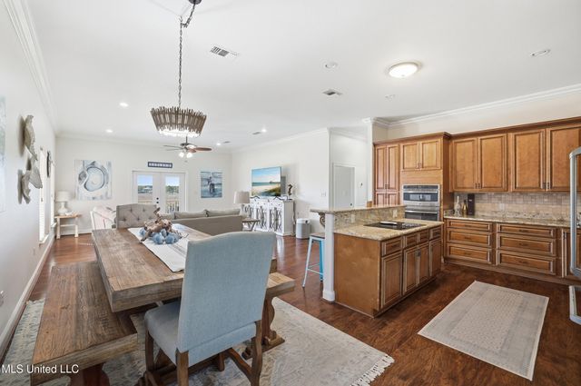 123 Helen Drive, Bay Saint Louis, MS 39520