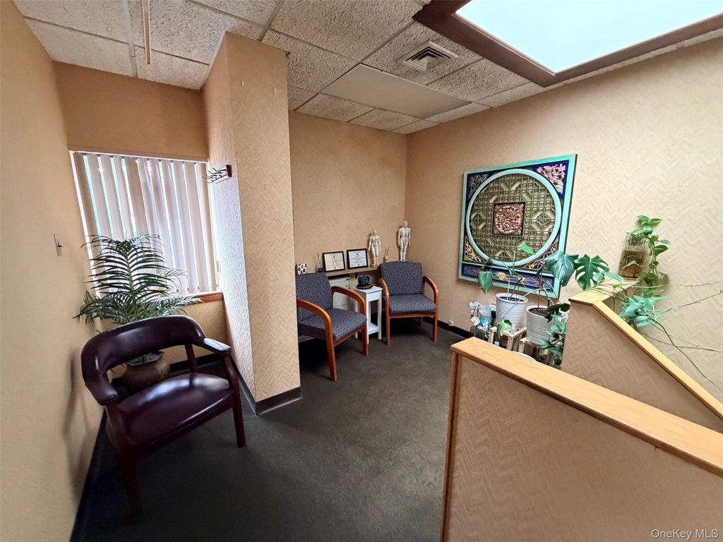 2 Hillside Avenue #E /2nd Fl., Williston Park, NY 11596 — photo 5