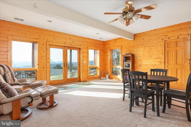 594 S BRANCH MOUNTAIN RD, Moorefield, WV 26836