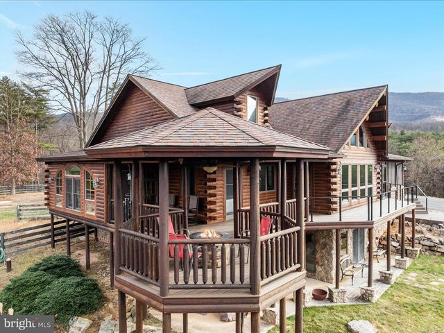 594 S BRANCH MOUNTAIN RD, Moorefield, WV 26836