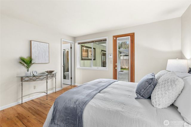 12962 SE 23rd Street, Bellevue, WA 98005