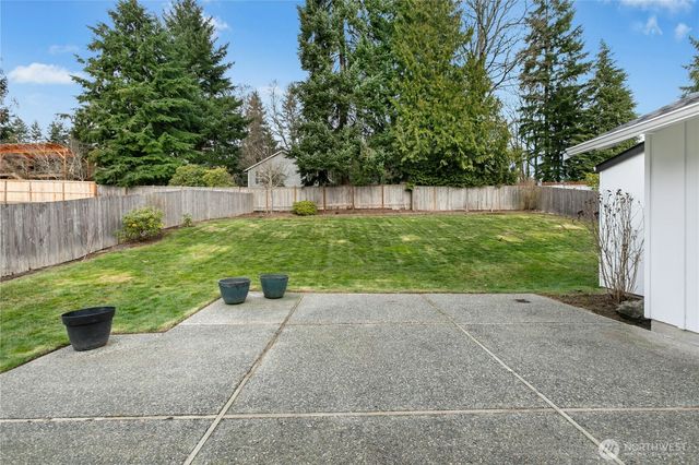 12962 SE 23rd Street, Bellevue, WA 98005