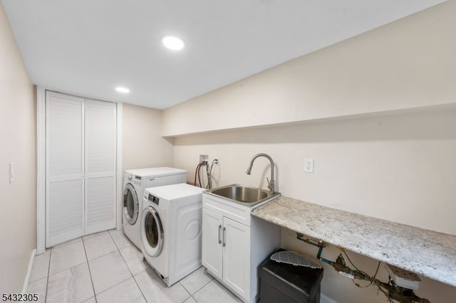 27 Alvin Ter, Springfield Twp., NJ 07081