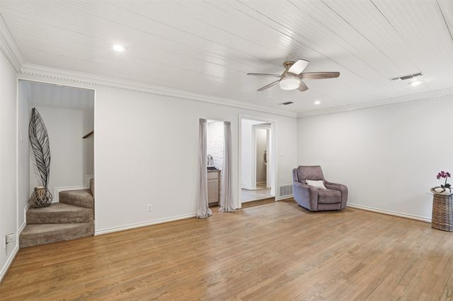 907 Sleepy Hollow Drive, Cedar Hill, TX 75104