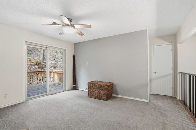 907 Sleepy Hollow Drive, Cedar Hill, TX 75104