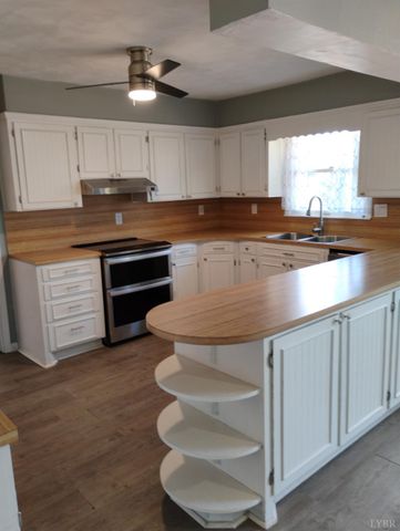 1316 DUDLEY Road, Moneta, VA 24121