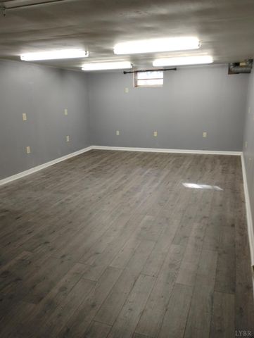 1316 DUDLEY Road, Moneta, VA 24121