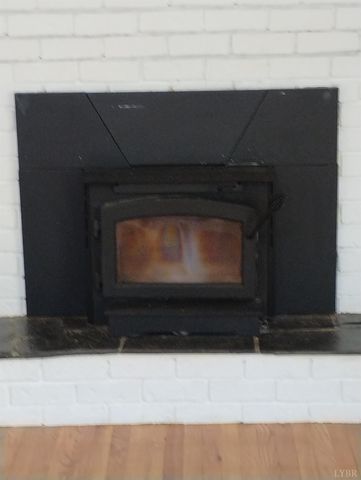 1316 DUDLEY Road, Moneta, VA 24121