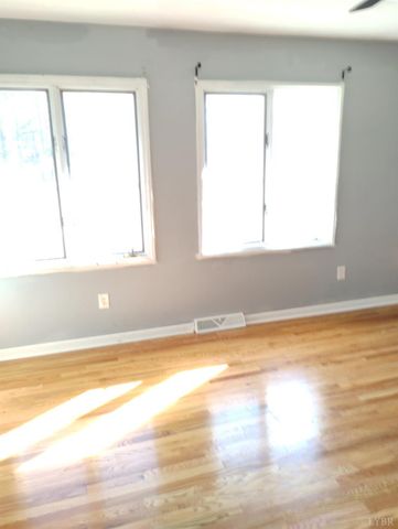 1316 DUDLEY Road, Moneta, VA 24121