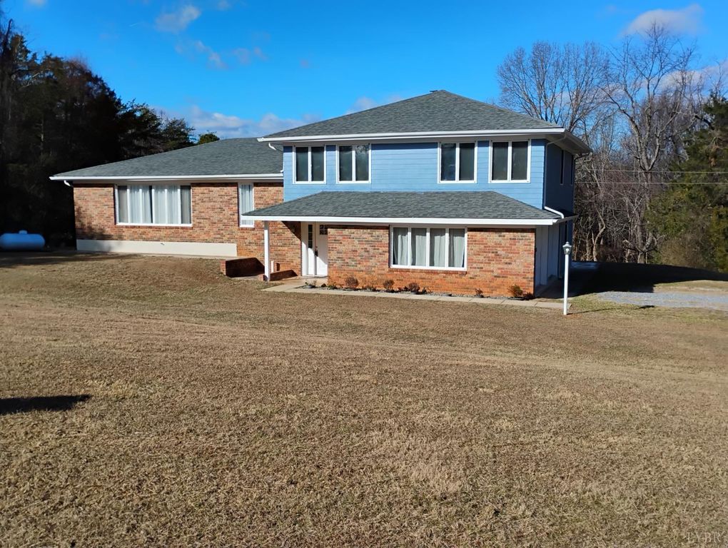 1316 DUDLEY Road, Moneta, VA 24121