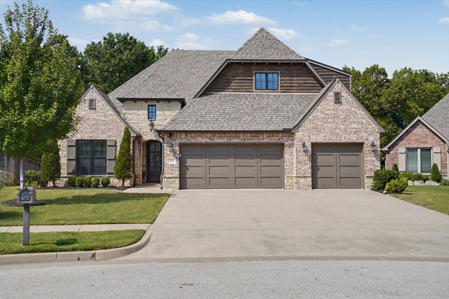 7112 S Chestnut Avenue, Broken Arrow, OK 74011