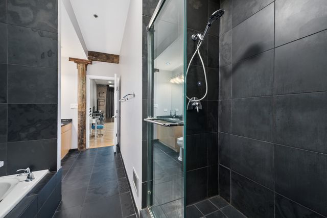 1118 W Fulton Market Street 403, Chicago, IL 60607