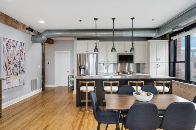 1118 W Fulton Market Street 403, Chicago, IL 60607