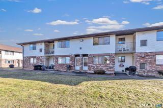 55 Thompson Street APT 11G, East Haven, CT 06513