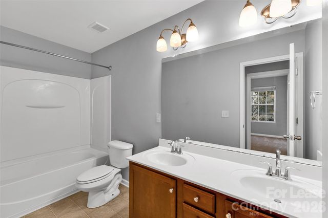 11228 Cedar Walk Lane, Charlotte, NC 28277