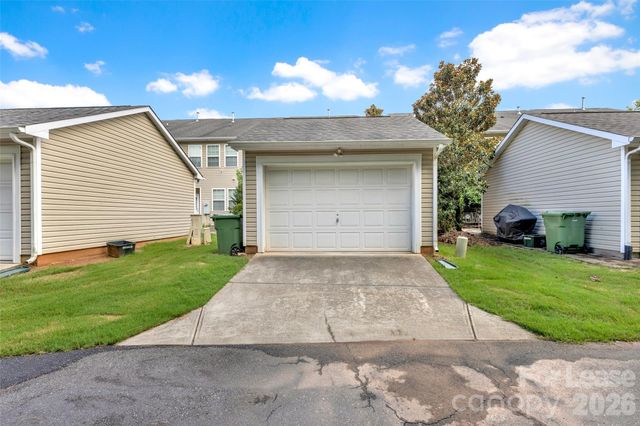 11228 Cedar Walk Lane, Charlotte, NC 28277