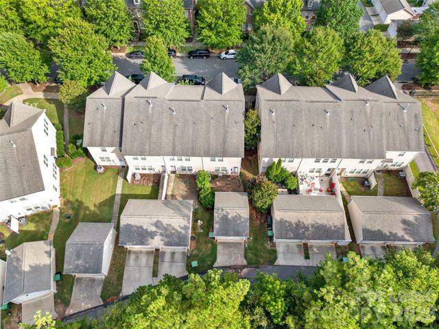 11228 Cedar Walk Lane, Charlotte, NC 28277