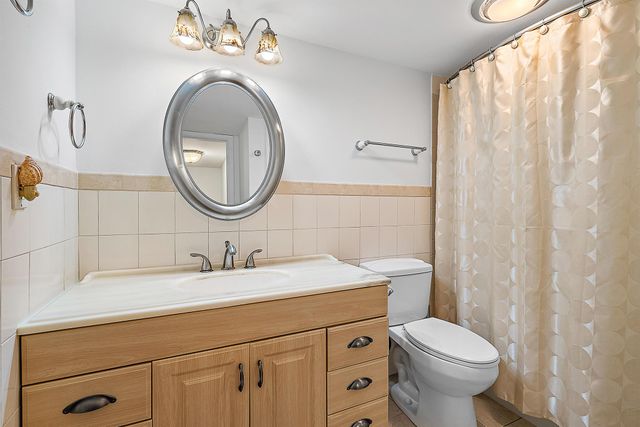 300 N Highway A1a 303g, Jupiter, FL 33477