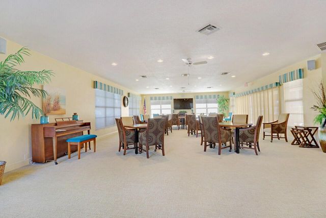 300 N Highway A1a 303g, Jupiter, FL 33477