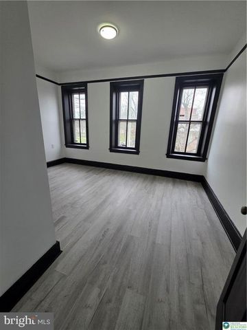 300 PINE ST, Reading, PA 19602