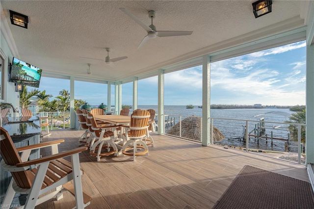 3807 San Carlos DR, St. James City, FL 33956