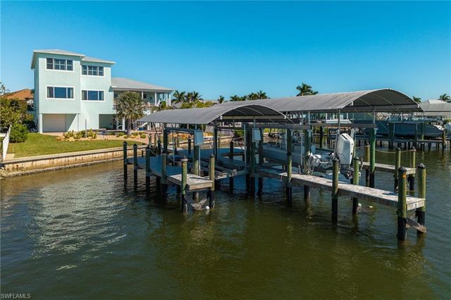 3807 San Carlos DR, St. James City, FL 33956