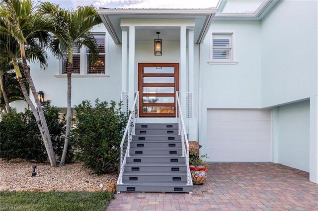 3807 San Carlos DR, St. James City, FL 33956