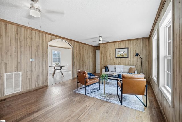 220 Owens Circle, Anderson, SC 29625