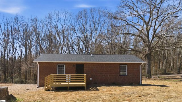 220 Owens Circle, Anderson, SC 29625