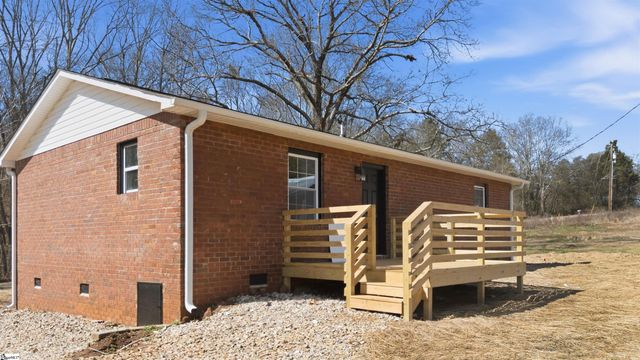 220 Owens Circle, Anderson, SC 29625