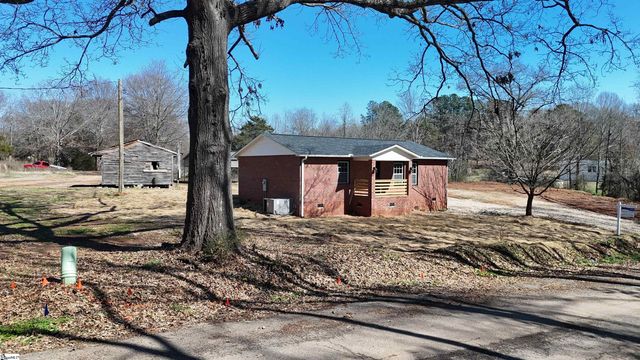 220 Owens Circle, Anderson, SC 29625