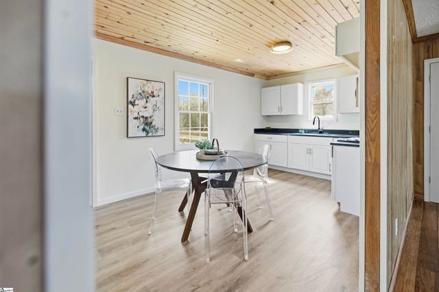 220 Owens Circle, Anderson, SC 29625