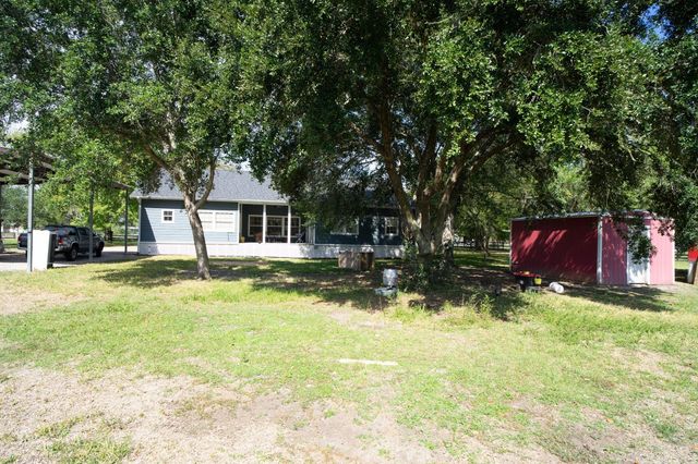 1302 Southfork Lane, Rosharon, TX 77583