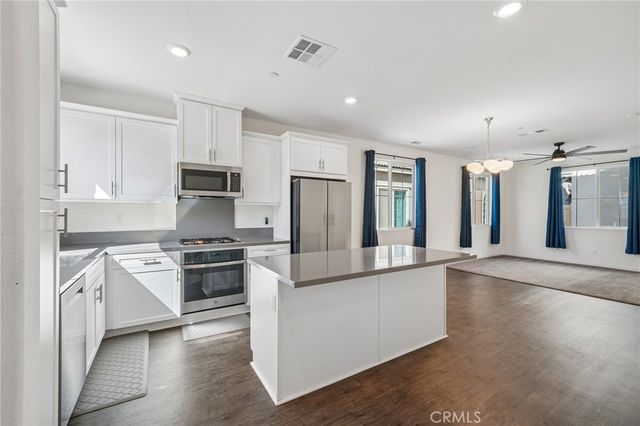 5034 E Ferguson Privado, Ontario, CA 91762