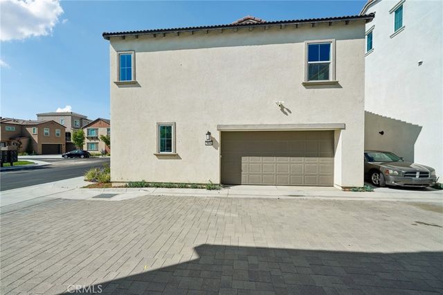 5034 E Ferguson Privado, Ontario, CA 91762
