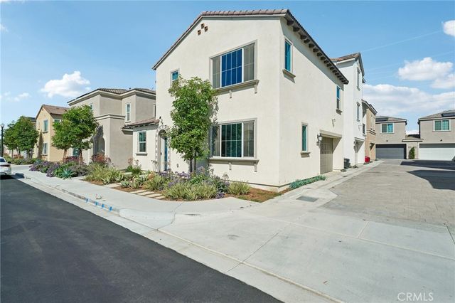 5034 E Ferguson Privado, Ontario, CA 91762