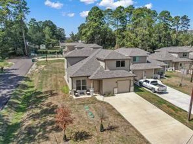 710 Crystal River Road, Conroe, TX 77316
