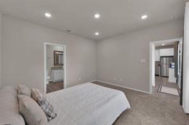 710 Crystal River Road, Conroe, TX 77316