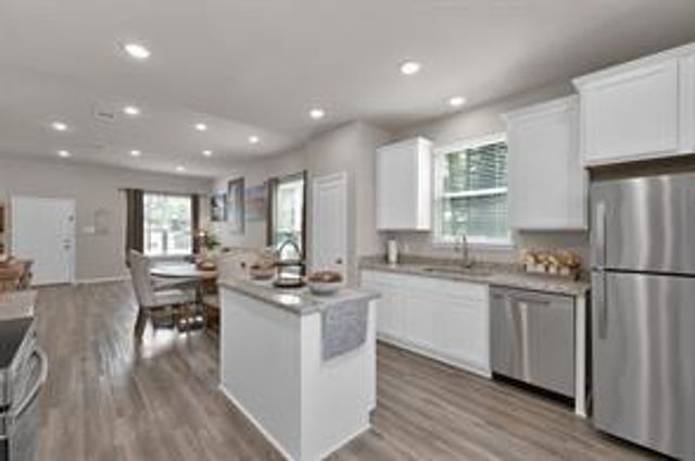 710 Crystal River Road, Conroe, TX 77316