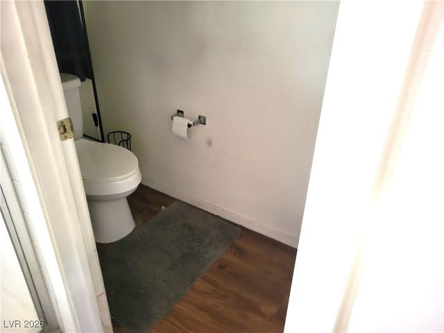 6134 Evening View Street, North Las Vegas, NV 89031