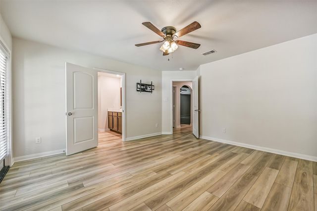 23144 Shakespeare Drive, Magnolia, TX 77355