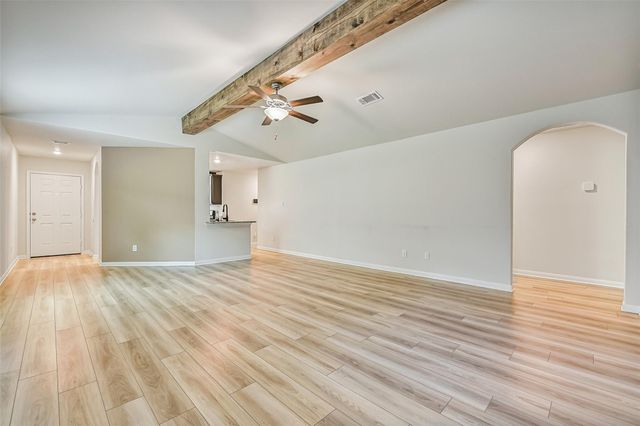 23144 Shakespeare Drive, Magnolia, TX 77355